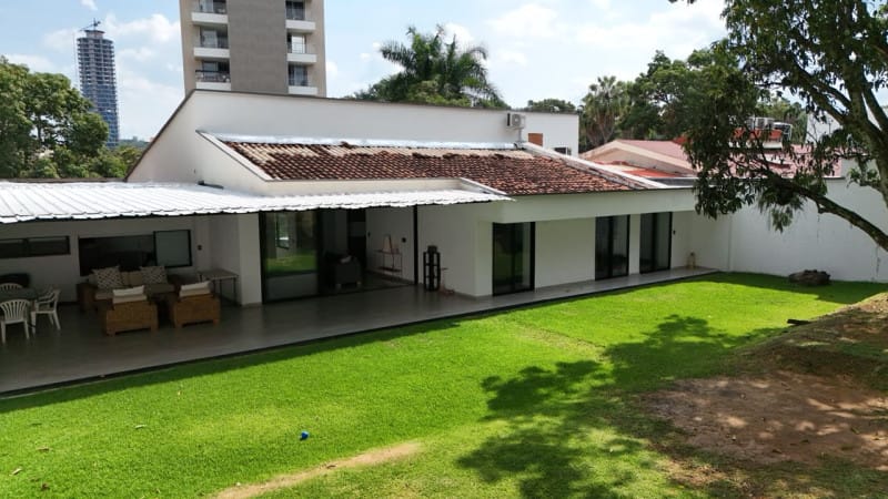 Casa de 6 alcobas en venta en Ciudad Jardin, Cali, 1144 m² · foto 20 de 24