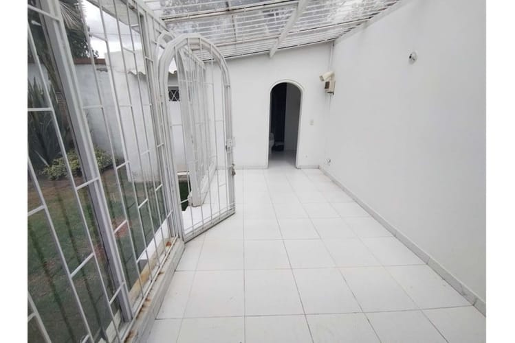 Casa de 4 alcobas en venta en Niza, Bogotá, 325 m² · foto 15 de 24