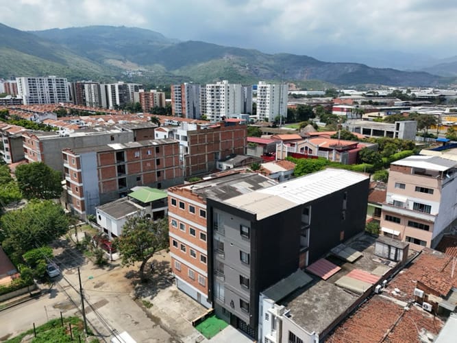 Edificio en venta en La Flora, Cali, 1200 m² · foto 6 de 21