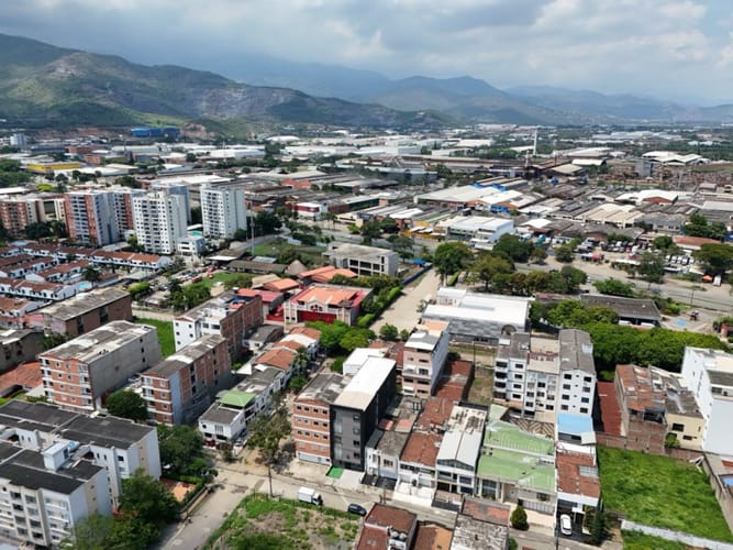 Edificio en venta en La Flora, Cali, 1200 m² · foto 7 de 21