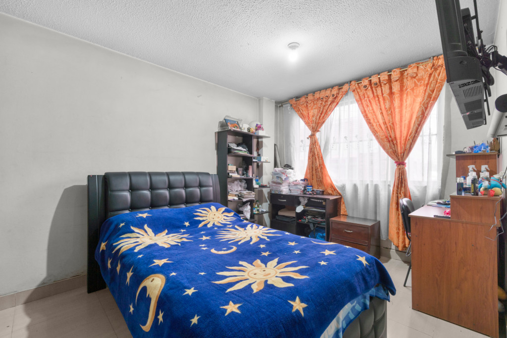 Casa en venta en Castilla, Bogotá · foto 3 de 11