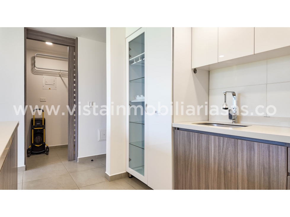 Apartamento en venta en Milan, Manizales · foto 3 de 24