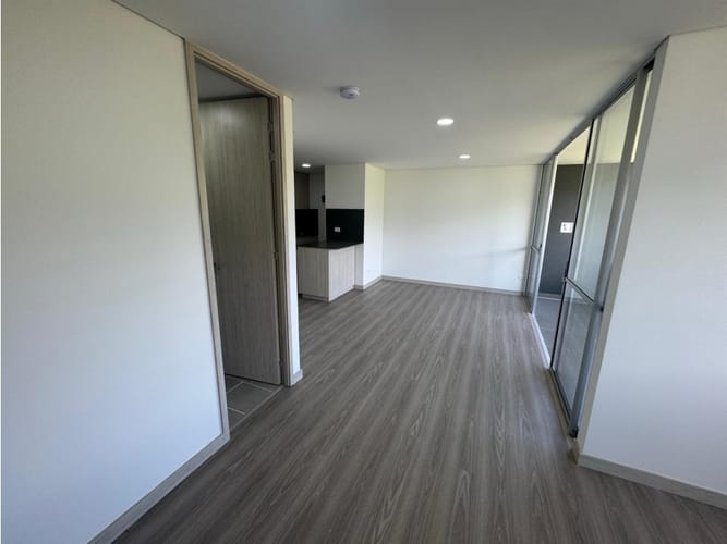 Apartamento de 1 alcoba en venta en Ancon Sur, Sabaneta, 70 m² · foto 6 de 16