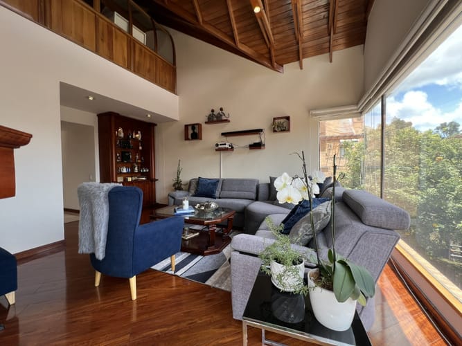Casa de 4 alcobas en venta en Cerros De Suba, Bogotá, 268 m² · foto 7 de 24