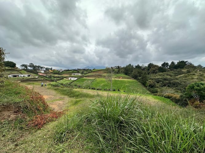 Lote en venta en El Carmen De Viboral, El Carmen de Viboral, 1900 m² · foto 2 de 15
