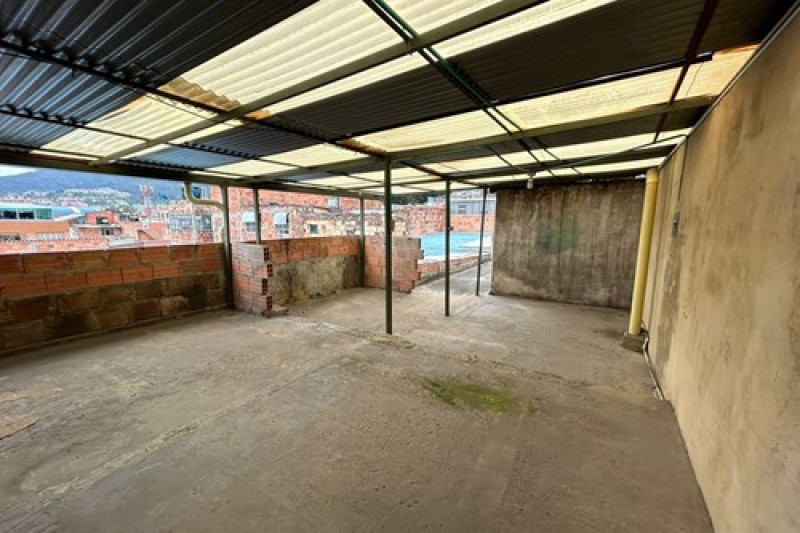 Casa en venta en San Isidro, Bogotá · foto 13 de 19