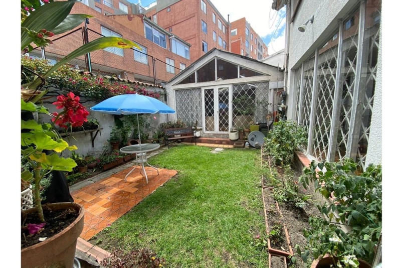 Casa en venta en El Contador, Bogotá · foto 10 de 24
