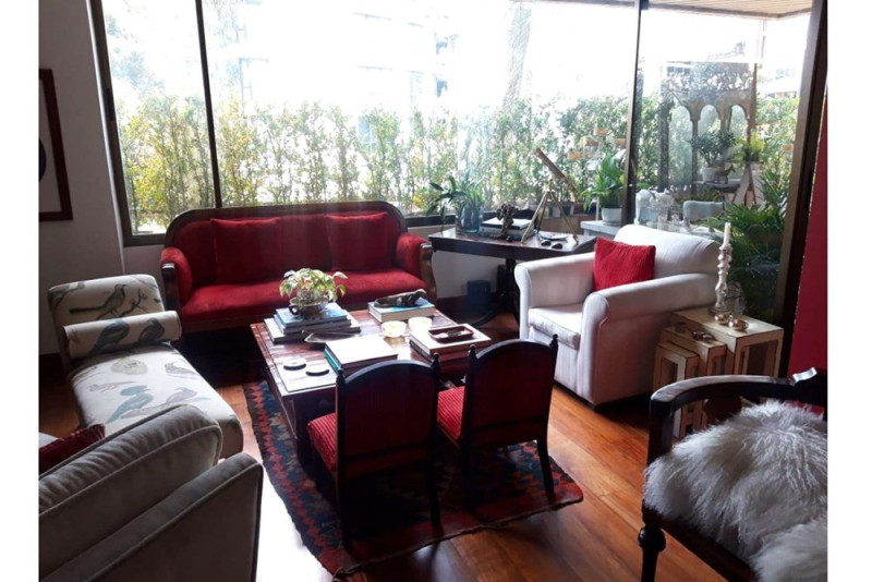 Apartamento en venta en Los Rosales, Bogotá · foto 6 de 24