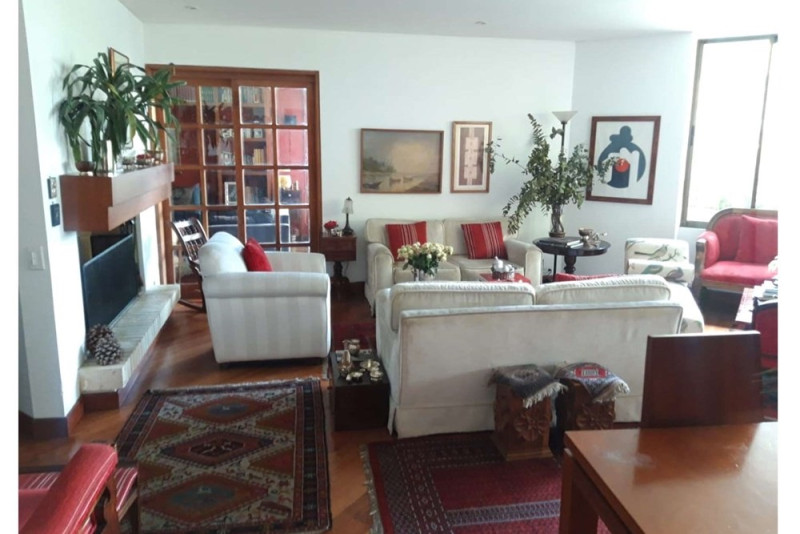 Apartamento en venta en Los Rosales, Bogotá · foto 15 de 24