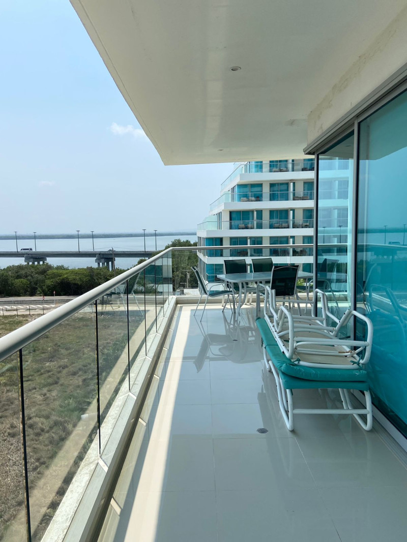 Apartamento en venta en La Boquilla, Cartagena · foto 2 de 24