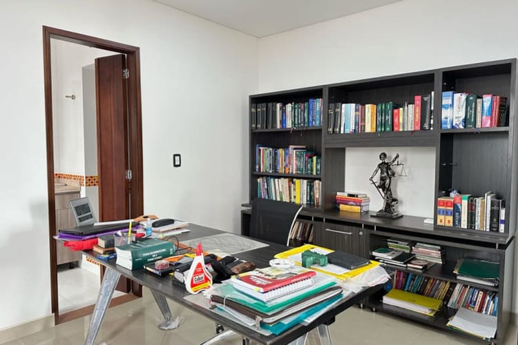 Casa de 6 alcobas en venta en Pablo Vi Norte, Bogotá, 690 m² · foto 19 de 20