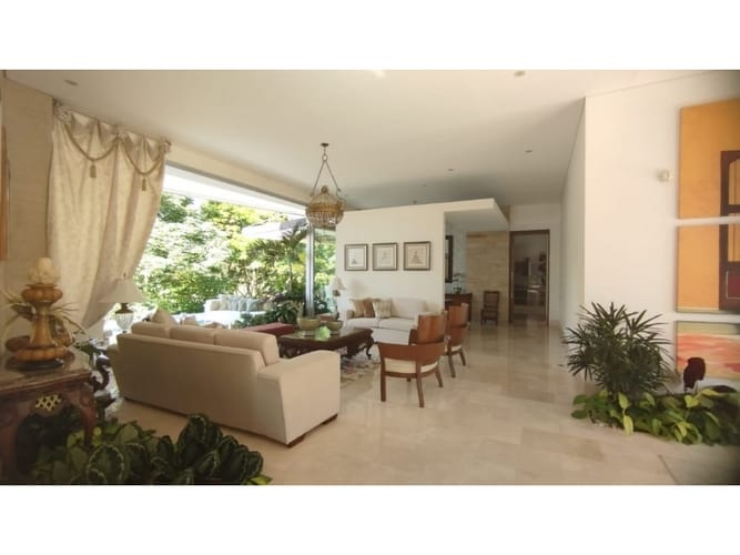 Casa de 4 alcobas en venta en Via El Eden, Armenia, 659 m² · foto 3 de 24