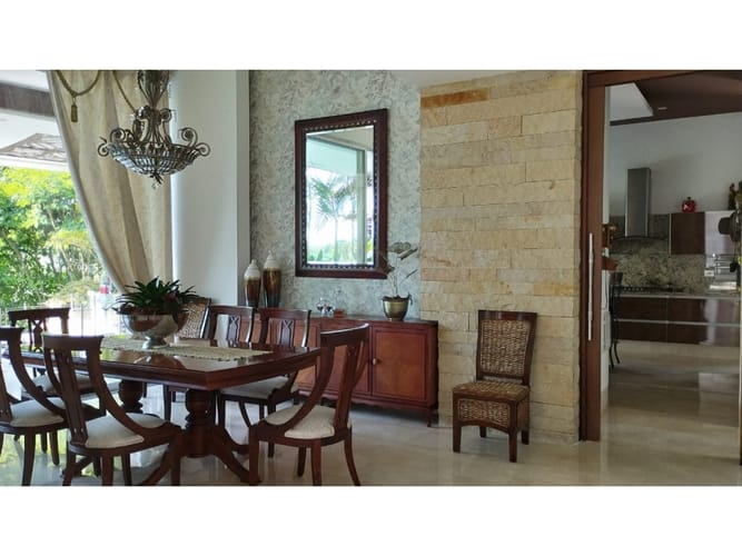 Casa de 4 alcobas en venta en Via El Eden, Armenia, 659 m² · foto 9 de 24