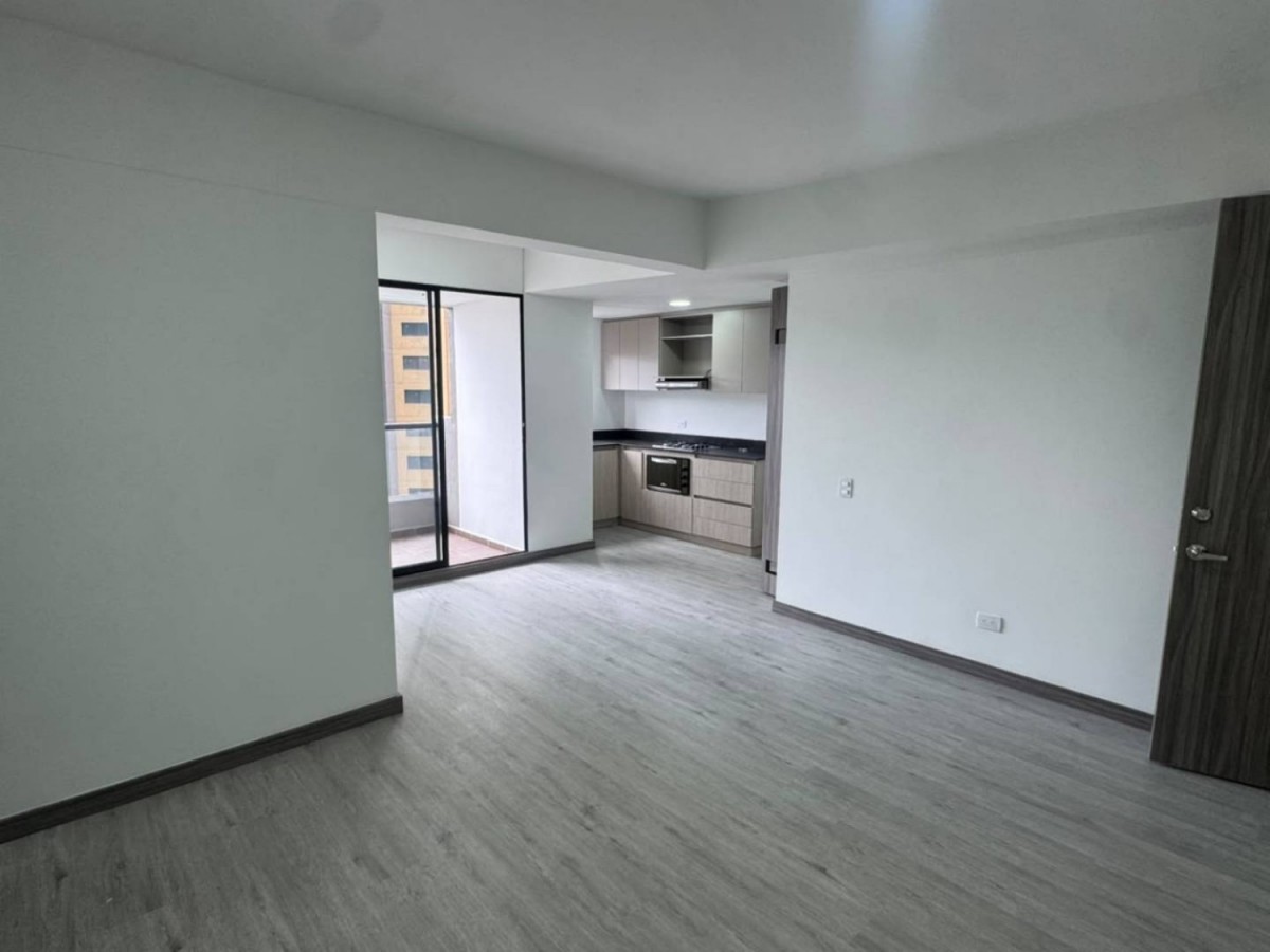 Apartamento en arriendo en Las Palmas, Medellín · foto 5 de 19
