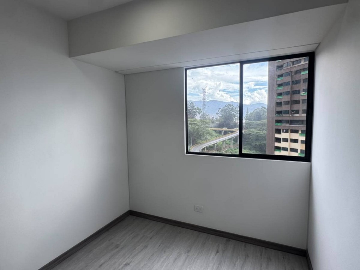 Apartamento en arriendo en Las Palmas, Medellín · foto 10 de 19