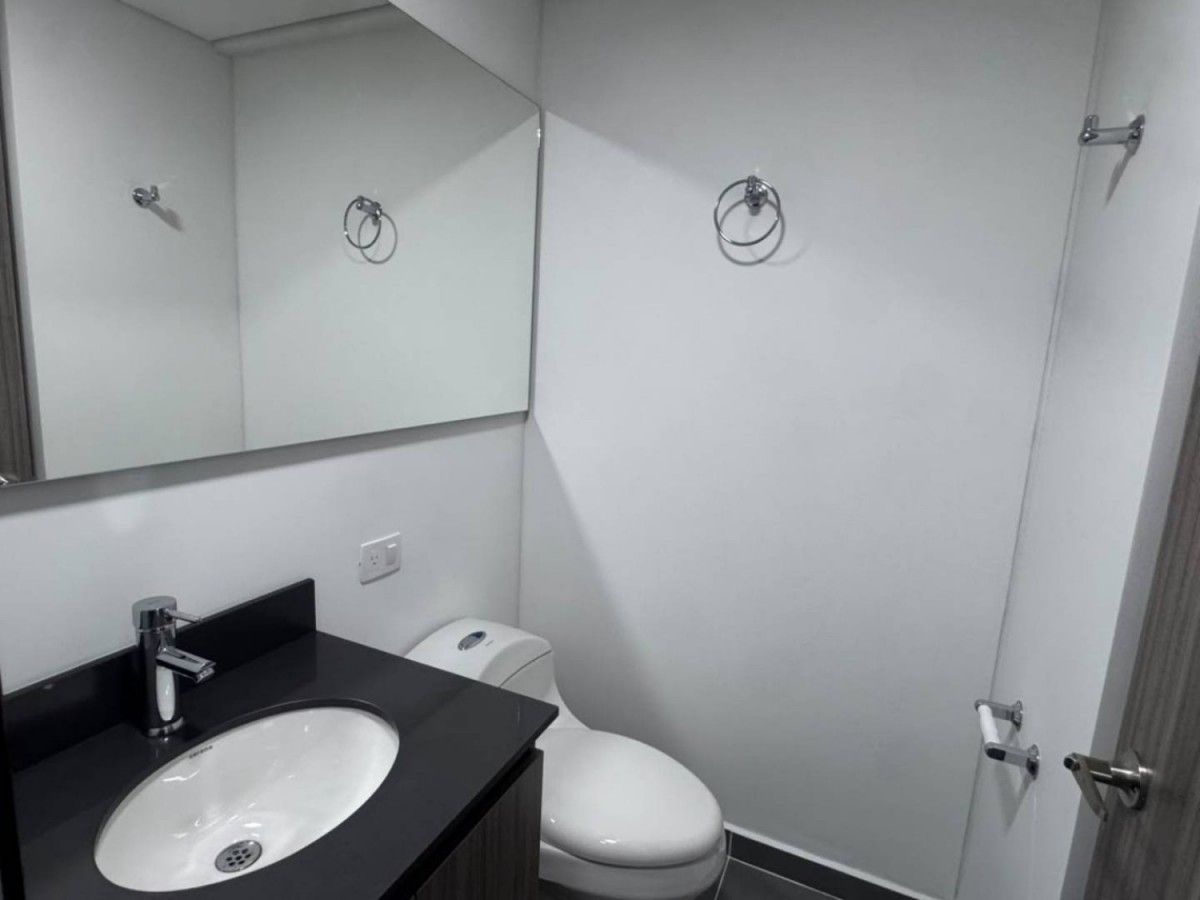 Apartamento en arriendo en Las Palmas, Medellín · foto 18 de 19