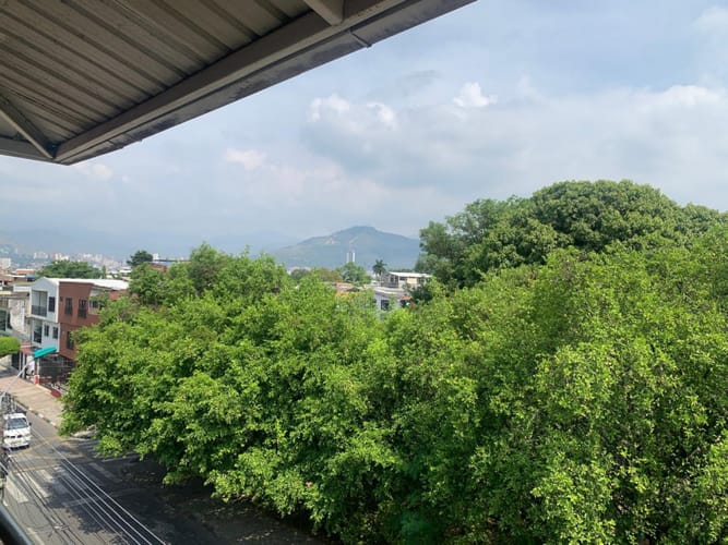 Edificio en venta en Troncal, Cali, 332 m² · foto 4 de 24