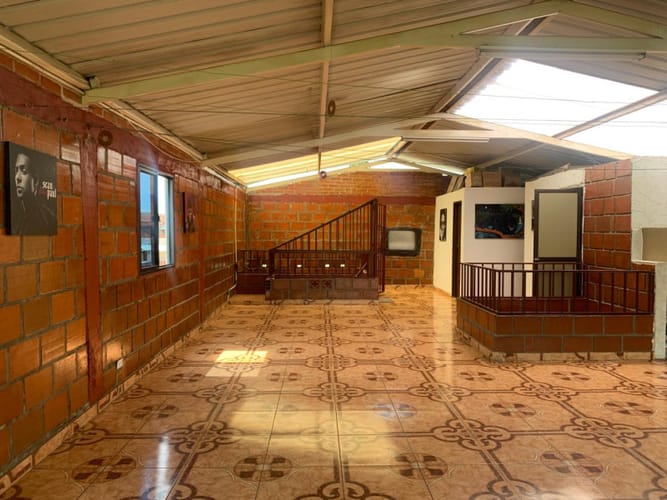 Edificio en venta en Troncal, Cali, 332 m² · foto 5 de 24
