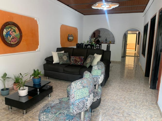 Edificio en venta en Troncal, Cali, 332 m² · foto 16 de 24