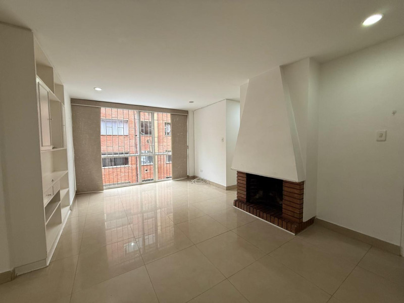 Apartamento en venta en Santa Barbara, Bogotá · foto 5 de 15