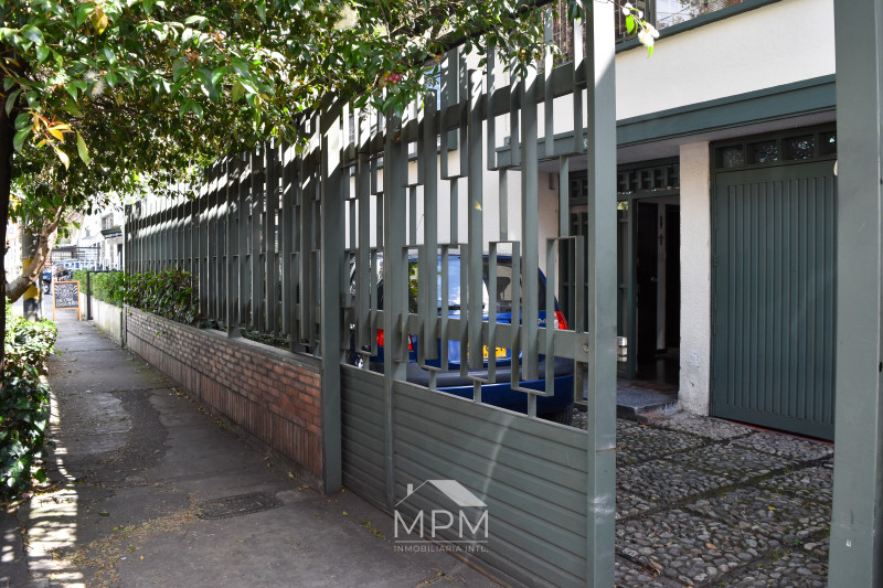 Casa en venta en La Castellana, Bogotá · foto 2 de 24