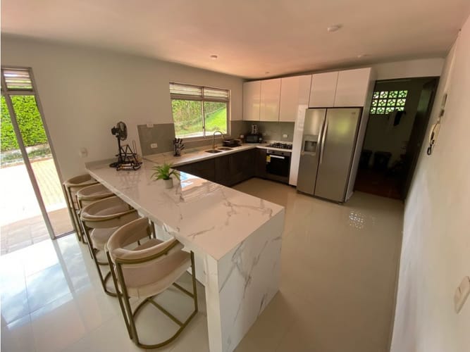 Casa de 4 alcobas en venta en Via El Eden, Armenia, 550 m² · foto 10 de 24