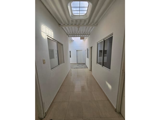 Casa de 5 alcobas en venta en Villabel, Floridablanca, 154 m² · foto 6 de 12