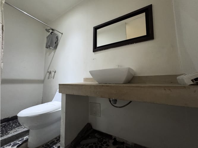 Casa de 6 alcobas en venta en San Luis, Bogotá, 356 m² · foto 14 de 24