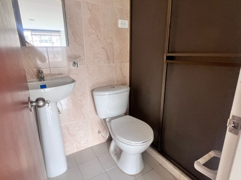 Apartamento en venta en Ciudad Montes, Bogotá · foto 2 de 10