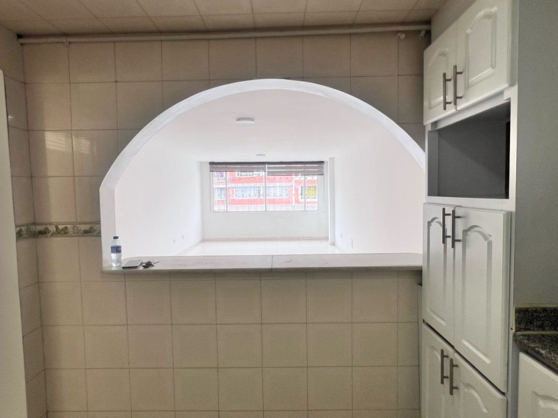 Apartamento en venta en Ciudad Montes, Bogotá · foto 5 de 10