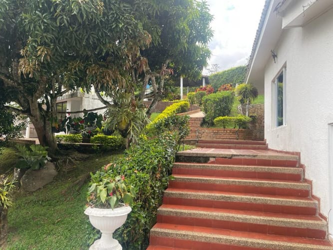 Casa de 4 alcobas en venta en El Tunal, Bogotá, 600 m² · foto 18 de 24