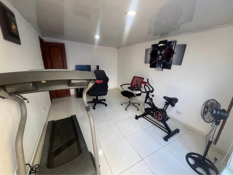 Casa en venta en Modelia, Bogotá · foto 3 de 8