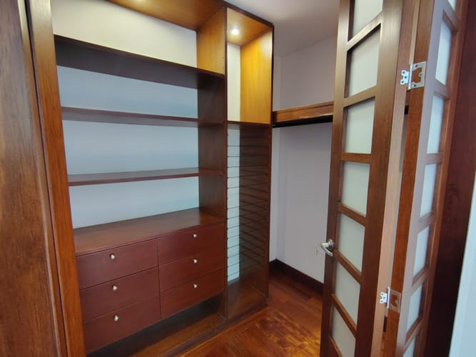 Apartamento de 3 alcobas en venta en Lindaraja, Bogotá, 200 m² · foto 18 de 24