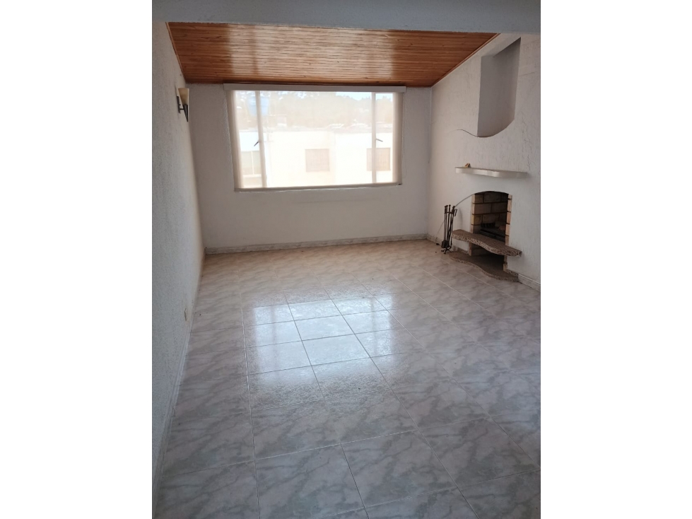 Apartamento en venta en Las Villas, Bogotá · foto 2 de 9