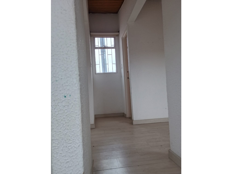 Apartamento en venta en Las Villas, Bogotá · foto 9 de 9