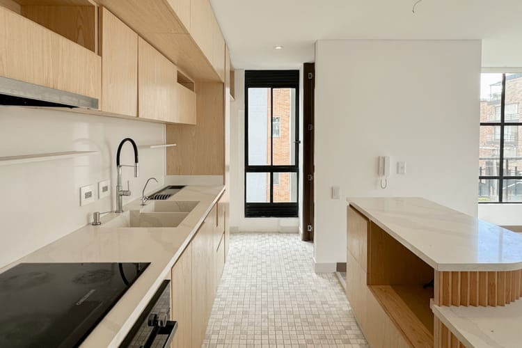 Apartamento de 2 alcobas en venta en Acacias Usaquen, Bogotá, 128 m² · foto 5 de 24