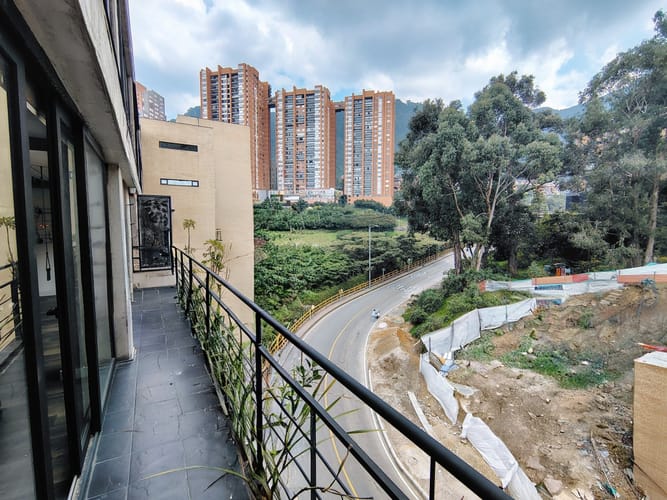 Apartamento de 3 alcobas en venta en Chapinero Alto, Bogotá, 170 m² · foto 4 de 17