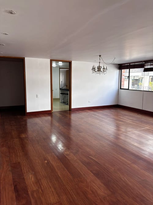 Apartamento de 2 alcobas en venta en Santa Ana, Bogotá, 135 m² · foto 5 de 24