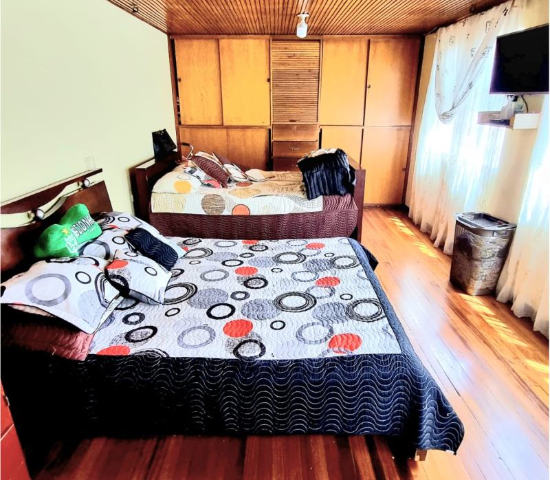 Casa en venta en Santa Isabel, Bogotá · foto 8 de 17