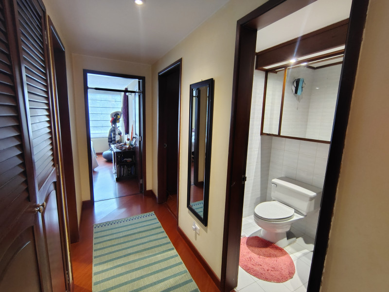 Apartamento en venta en Chico, Bogotá · foto 4 de 18