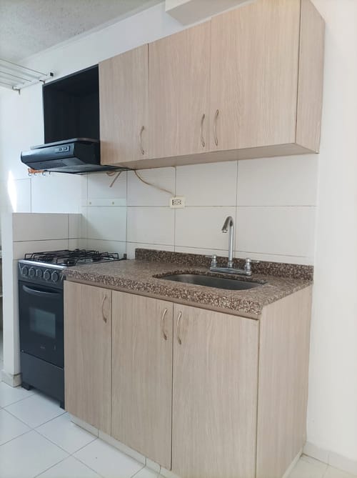 Apartamento de 3 alcobas en venta en Santa Cruz, Girón, 60 m² · foto 2 de 8