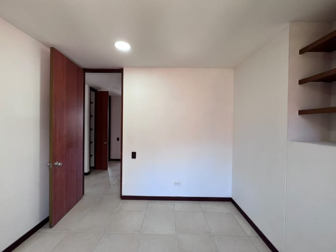 Apartamento de 3 alcobas en arriendo en El Poblado, Medellín, 100 m² · foto 10 de 16