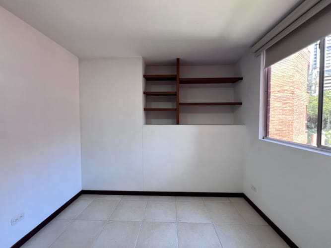 Apartamento de 3 alcobas en arriendo en El Poblado, Medellín, 100 m² · foto 12 de 16