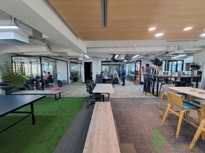 Oficina en venta en Astorga, Medellín, 608 m² · foto 7 de 13
