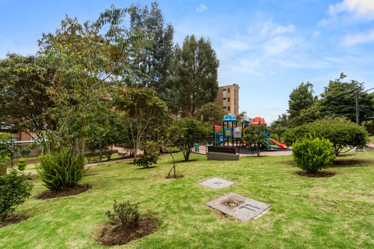 Apartamento en venta en Cerros De Suba, Bogotá · foto 14 de 19