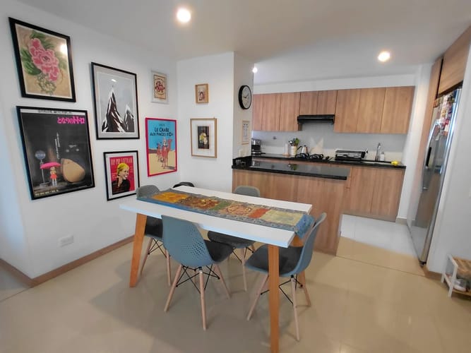 Apartamento de 3 alcobas en venta en Escobero, Envigado, 105 m² · foto 5 de 19