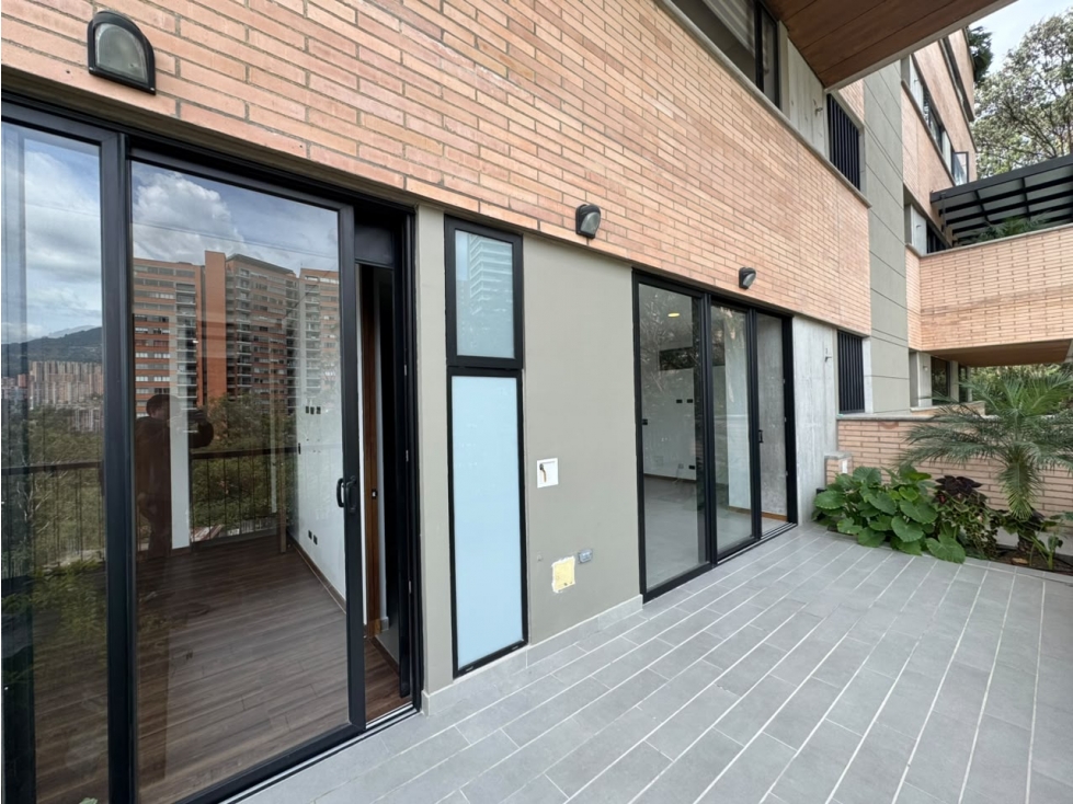 Apartamento en arriendo en El Poblado, Medellín · foto 7 de 19