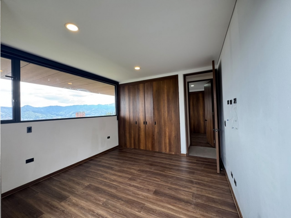 Apartamento en arriendo en El Poblado, Medellín · foto 14 de 19