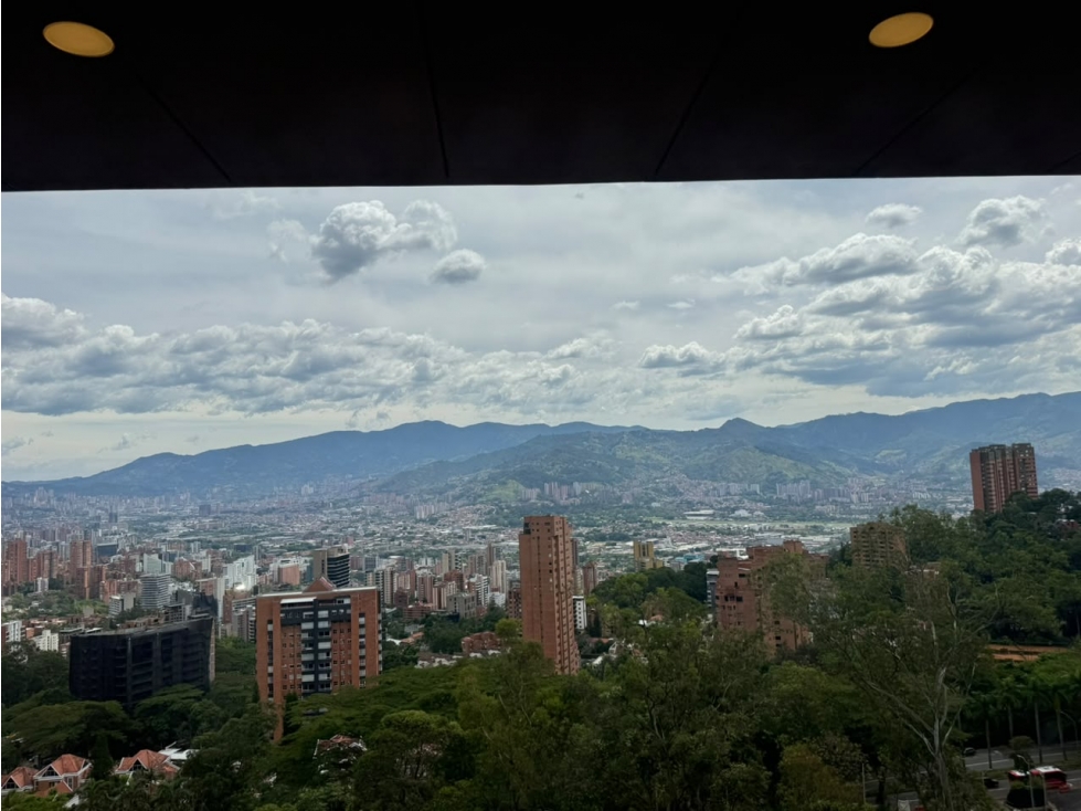 Apartamento en arriendo en El Poblado, Medellín · foto 17 de 19