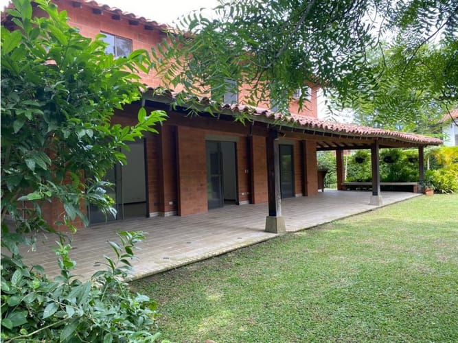 Casa de 4 alcobas en venta en Pance, Cali, 326 m² · foto 3 de 20